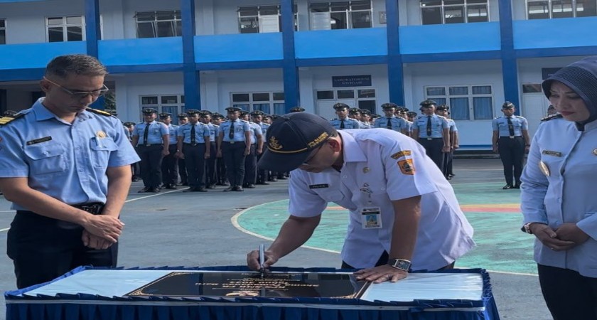 Penandatanganan Prasasti dan Peresmian Gedung SMK Pusat Keunggulan SMK Pelayaran Nasional Purwokerto